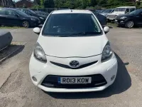 Used Toyota Aygo 68 HP (50 kW) 2013 White Hatchback