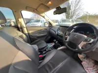 Begagnad Mitsubishi L200 Warrior 178 HK (130 kW) 2019 Vit Pickup
