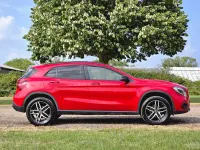 Used Mercedes GLA180 Urban 122 HP (89 kW) 2019 Red SUV