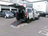 Used Peugeot Rifter Allure 131 HP (96 kW) 2022 Beige MPV