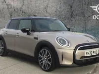 Usado Mini Cooper Exclusive 134 CV (98 kW) 2022 Gris Utilitario
