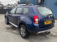 Used Dacia Duster Lauréate 110 HP (80 kW) 2015 Blue SUV