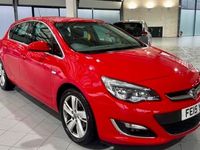 Used Vauxhall Astra SRi 165 HP (121 kW) 2015 Red Hatchback