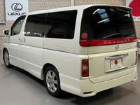 Used Nissan Elgrand 2009 White MPV