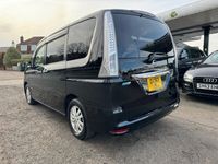 used Nissan Serena 2.0 hybrid