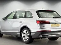 Used Audi Q7 Sport 286 HP (210 kW) 2019 Floret silver metallic/floret silver metallic SUV