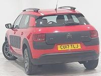 Used Citroën C4 Cactus Feel 100 HP (73 kW) 2017 Red Hatchback