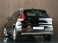 Used Volvo XC40 Momentum 2019 Black SUV