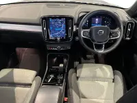 Used Volvo XC40 Plus 163 HP (119 kW) 2023 Silver SUV