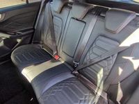 Used Ford Focus ST-Line 125 HP (91 kW) 2022 Red Estate
