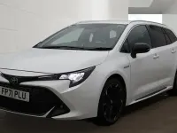 Used Toyota Corolla Sport 184 HP (135 kW) 2022 White Estate