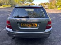 Begagnad Mercedes C220 Executive 2013 Silver Kombi