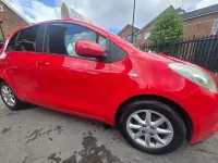 Used Toyota Yaris SR 85 HP (62 kW) 2007 Red Hatchback