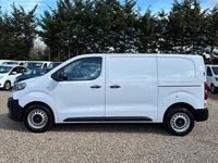Używany Citroën Dispatch 120 KM (88 kW) 2024 Biały Minivan