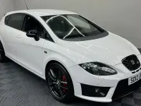 Used Seat Leon CUPRA 2012 White Hatchback