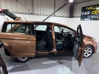 Used Ford Grand C-Max Zetec 125 HP (91 kW) 2013 Brown MPV