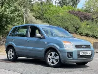 Used Ford Fusion Zetec 101 HP (74 kW) 2010 Blue Hatchback