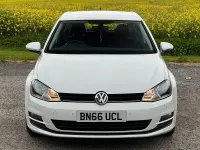 Begagnad VW Golf VII Edition 125 HK (91 kW) 2016 Vit Halvkombi