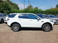 Used Land Rover Discovery Sport SE 2017 White SUV