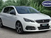 Used Peugeot 308 GT-line 131 HP (96 kW) 2018 White Hatchback