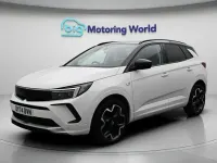 Used Vauxhall Grandland X Ultimate 131 HP (96 kW) 2024 White SUV