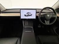 Used Tesla Model Y Long Range AWD 11 kW (15 HP) 2022 White SUV