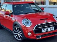 Used Mini Cooper S Exclusive 192 HP (141 kW) 2019 Orange Hatchback