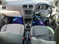 Used VW Polo Design 75 HP (55 kW) 2015 Black Hatchback