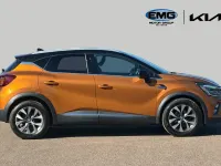 Usado Renault Captur Version S 160 HP (117 kW) 2021 Laranja SUV
