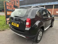 Used Dacia Duster Lauréate 110 HP (80 kW) 2016 Black SUV