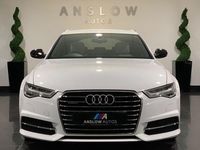 Begagnad Audi A6 S-Line 2016 Vit Kombi