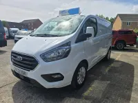 Used Ford Transit Custom Limited 130 HP (95 kW) 2021 White Van