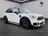 Używany Mini Cooper D 150 KM (110 kW) 2017 Biały Hatchback
