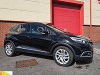 Usado Renault Captur Dynamique 90 HP (66 kW) 2016 Preto SUV