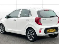Used Kia Picanto 67 HP (49 kW) 2024 White Hatchback
