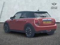 Used Mini Cooper Exclusive 134 HP (98 kW) 2019 Orange Hatchback