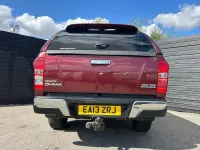 Used Isuzu D-Max 2013 Red Pickup