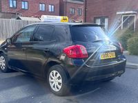 Usado Toyota Auris T2 97 HP (71 kW) 2008 Preto Citadino