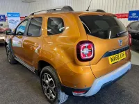 Used Dacia Duster Prestige 115 HP (84 kW) 2018 Orange SUV