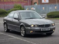 Usado Jaguar X-type SE 194 HP (142 kW) 2006 Cinzento Sedan