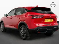Used Nissan Qashqai Acenta Premium 138 HP (101 kW) 2023 Red SUV