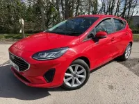 Usado Ford Fiesta Trend 2022 Rojo Utilitario