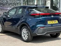 Used Toyota C-HR 140 HP (102 kW) 2026 SUV