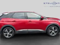 Used Peugeot 3008 Allure 129 HP (94 kW) 2018 Red SUV