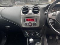 Used Alfa Romeo MiTo Turismo 95 HP (69 kW) 2010 White Hatchback