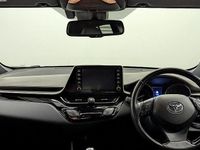 Used Toyota C-HR 122 HP (89 kW) 2023 SUV