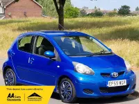 Used Toyota Aygo 67 HP (49 kW) 2010 Blue Hatchback