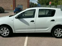 Used Dacia Sandero Ambiance 90 HP (66 kW) 2017 White Hatchback