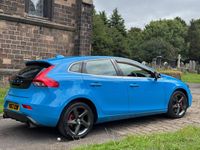 Used Volvo V40 R-Design 174 HP (127 kW) 2013 Blue Hatchback