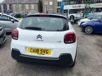 Usado Citroën C3 Feel 82 CV (60 kW) 2018 Blanco Utilitario
